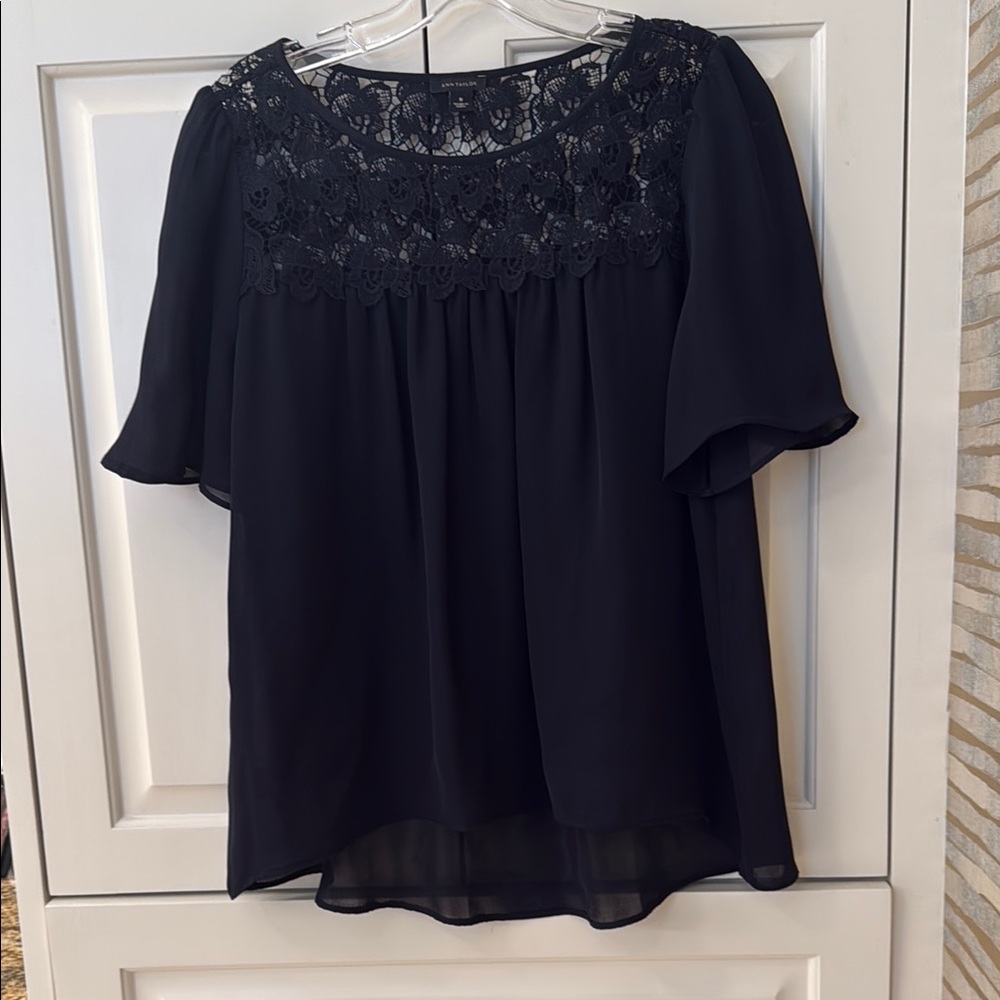 Elegant Blue Lace Women's Top